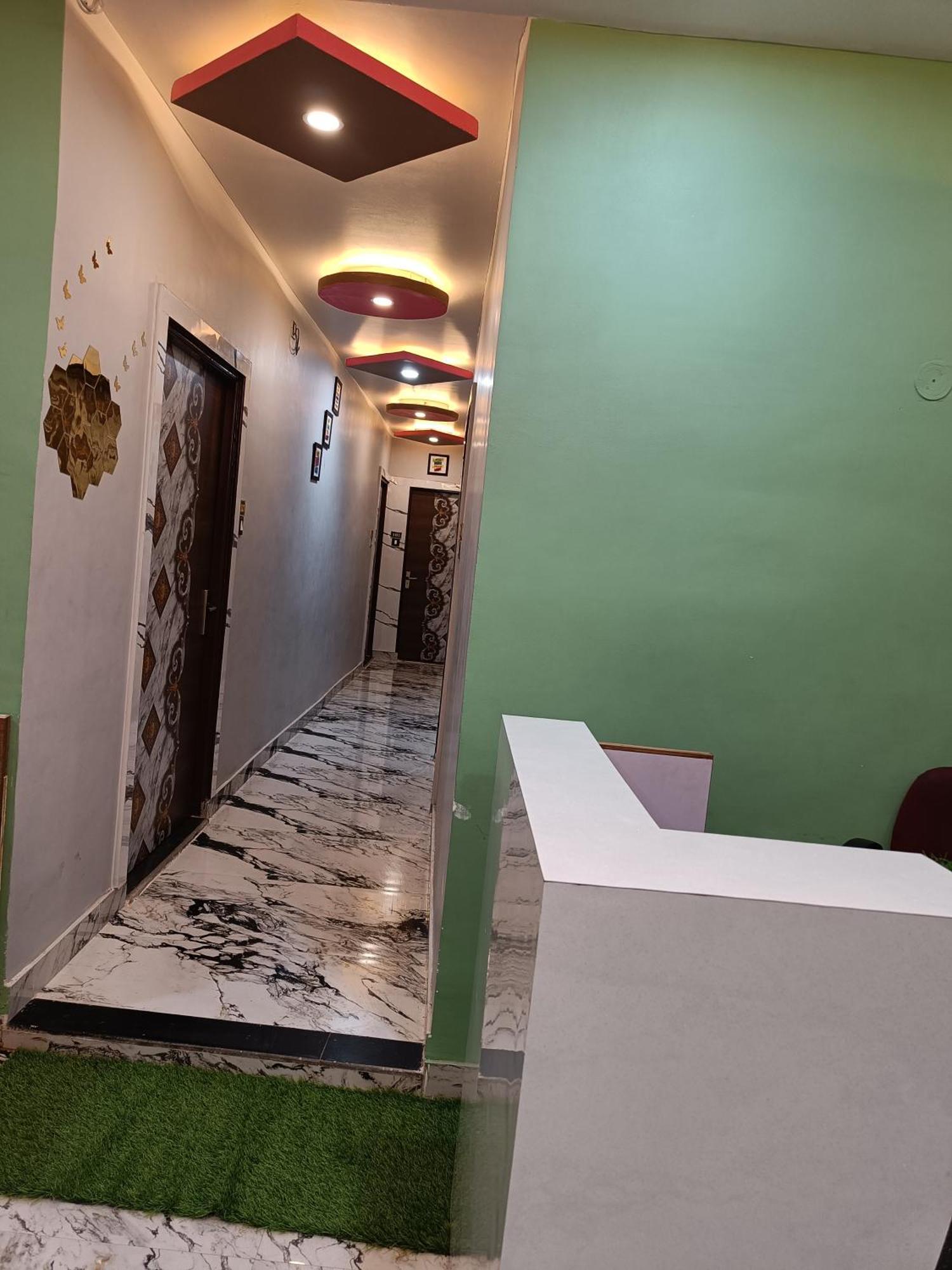 Pragya International Hotel Benares Buitenkant foto