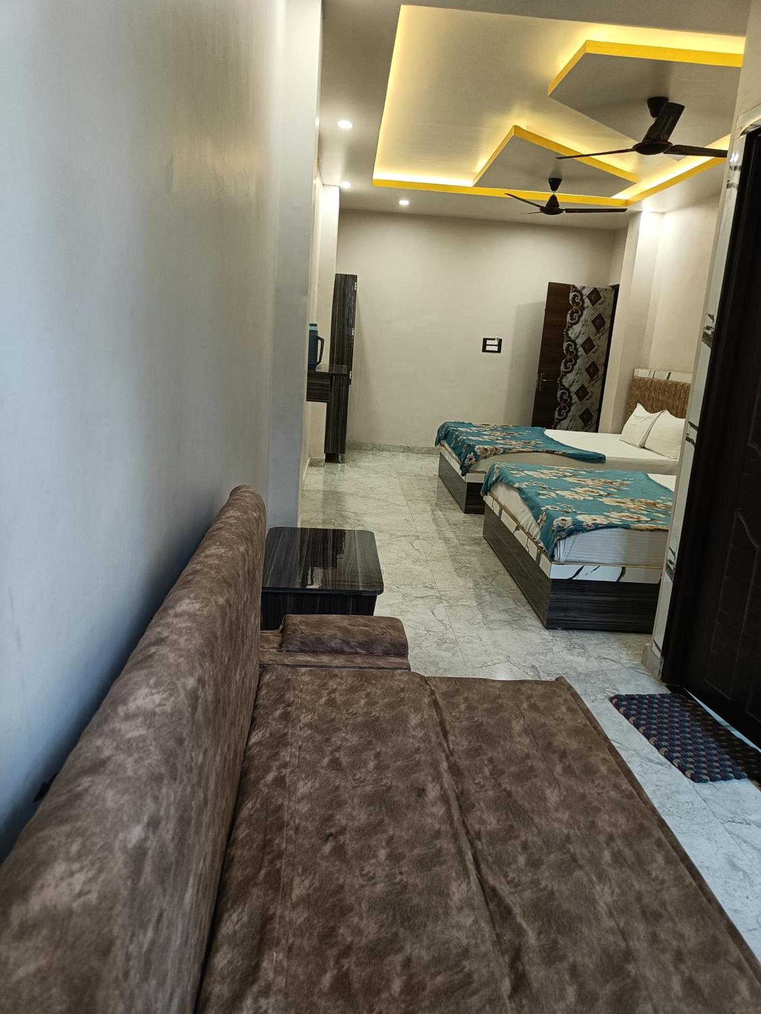 Pragya International Hotel Benares Buitenkant foto